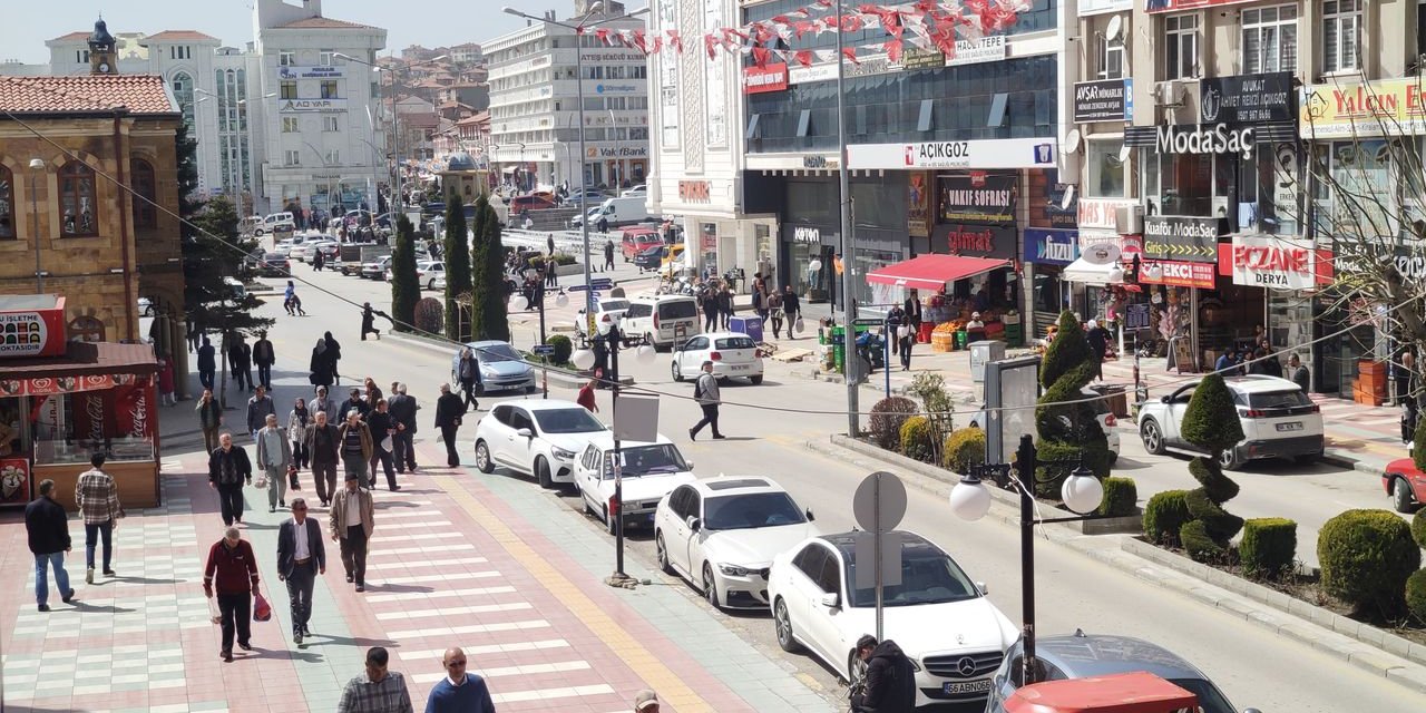 Yozgat'ta bayram öncesi alışveriş hareketliliği artıyor