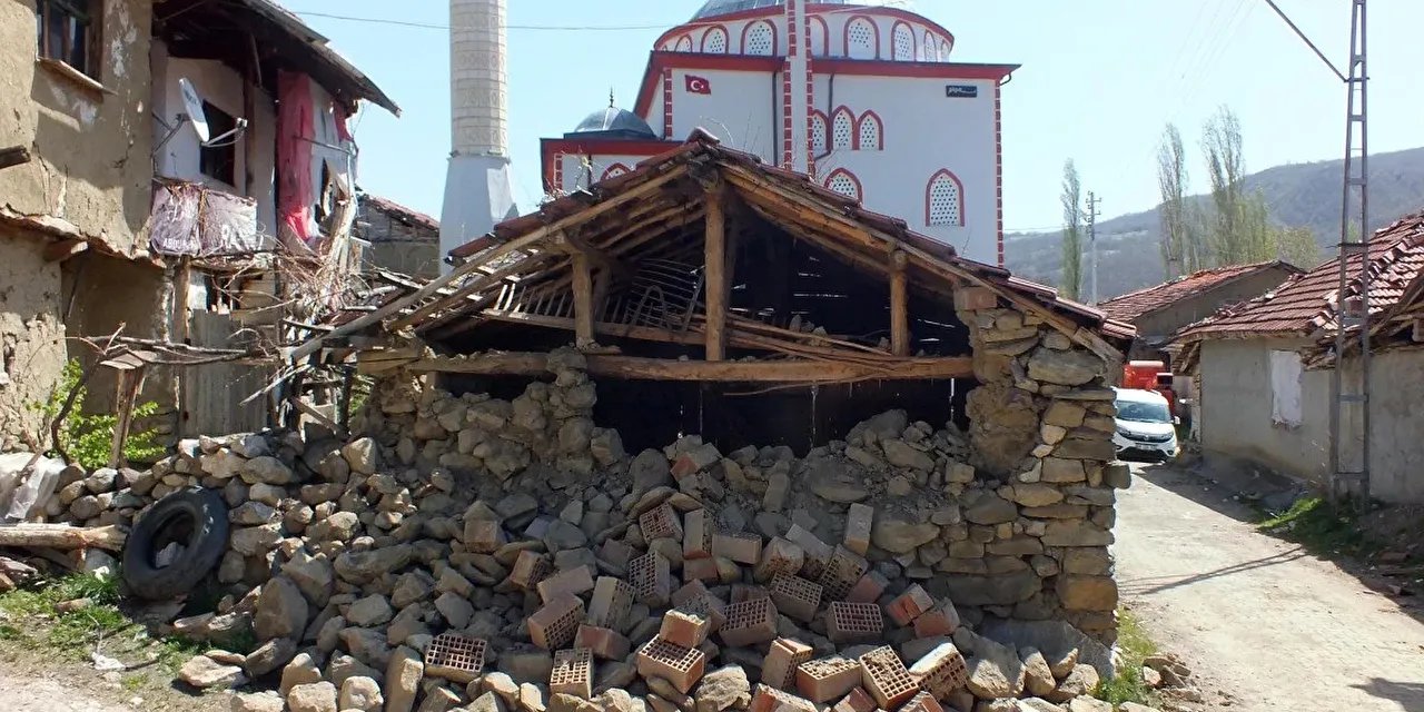 Yozgat'ta deprem bölgelerinde son durum ne? Çalışmalarla ilgili değerlendirme yapıldı