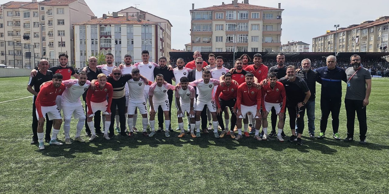 Yozgat Belediyesi Bozokspor şampiyon oldu! 3. Lig'e yükselmeyi garantiledi