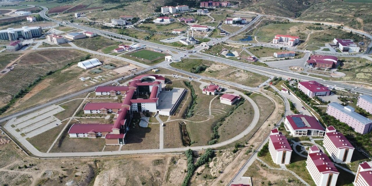 Yozgat Bozok Üniversitesi’nden büyük başarı! 104 proje arasında desteklenen tek proje oldu