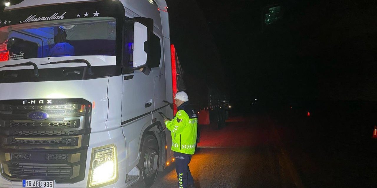 Yozgat mercek altına alındı! İki sürücüye anında gereken yapıldı