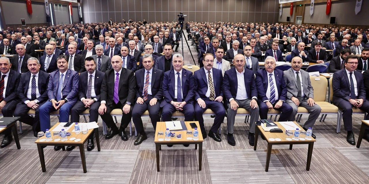 Ak Parti Yozgat Milletvekili Abdulkadir Akgül'den flaş açıklamalar! Toplantıda önemli isimleri bir araya getirdi