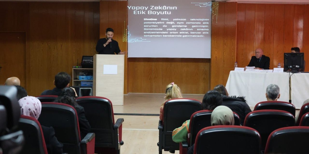 Yozgat Bozok Üniversitesi'nde bilimsel panel etkinlikleri sürüyor