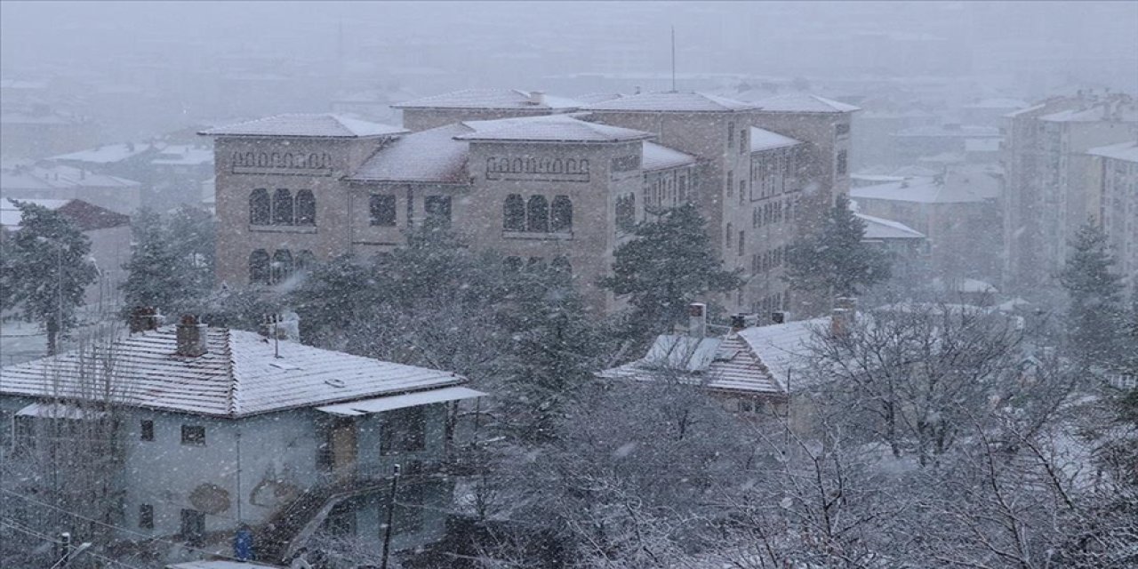 Yiğitler diyarı Yozgat yeniden beyaza bürünecek! Meteoroloji'den kar yağışı uyarısı yapıldı