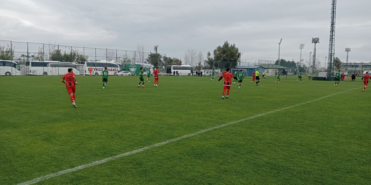 Son hazırlık maçında Yozgat Belediyesi Bozokspor fena patladı! Farklı bir galibiyetle sahadan ayrıldı