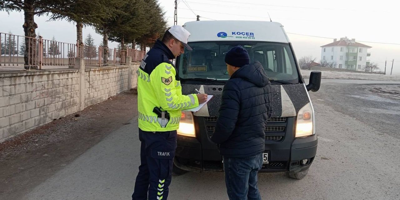 Yozgat'ta okul servislerinin güvenliği için her adım atılıyor