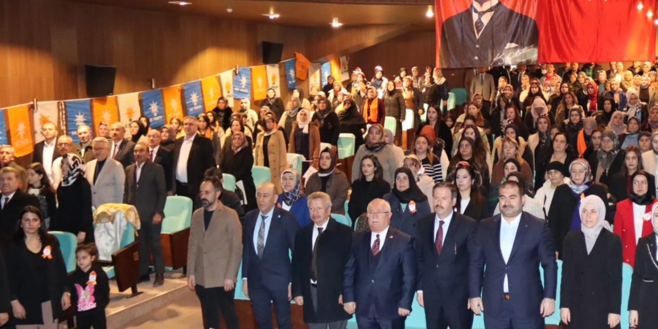 Yozgat'ta tüm gözler Ak Parti'deydi! Güven tazeleyerek yeni yönetimini açıkladı