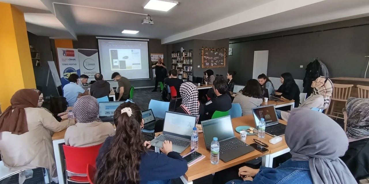 SORGED’ten gençlere dijital tasarım eğitimi
