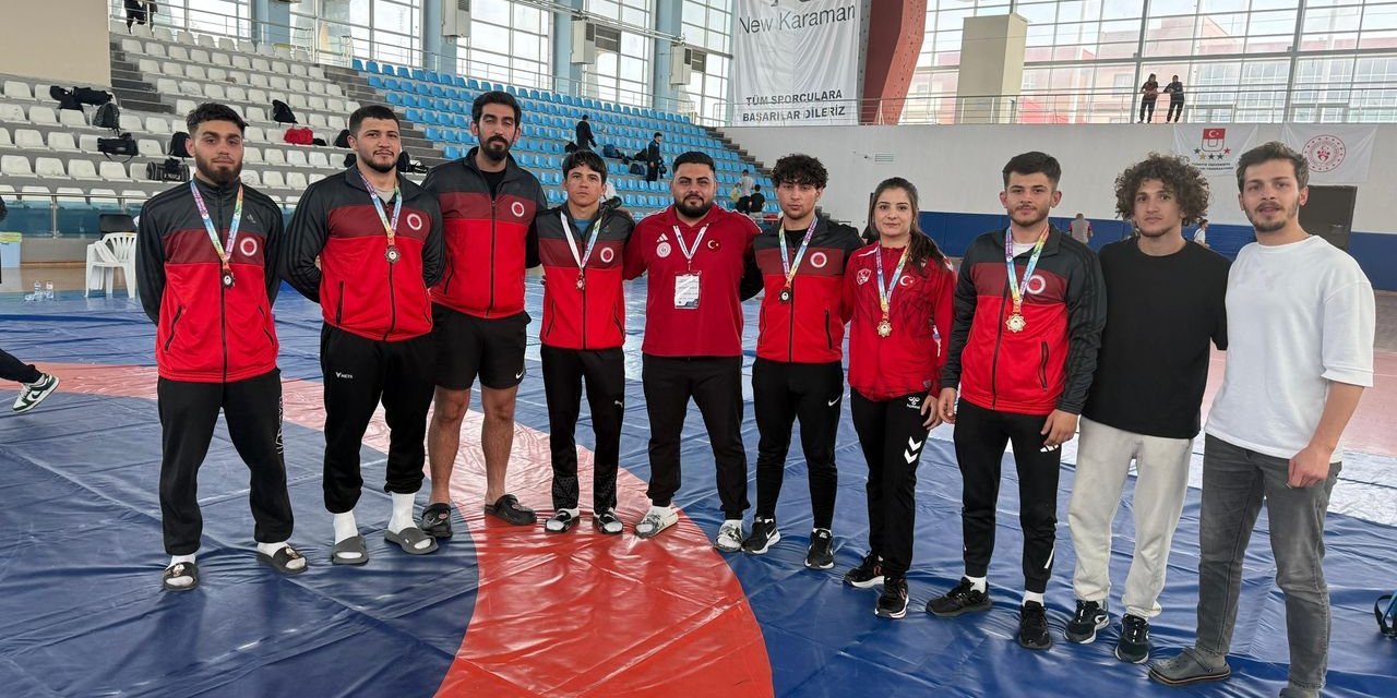 Yozgat'ta güreşte fırtına gibi esti! 7 madalya ile döndüler