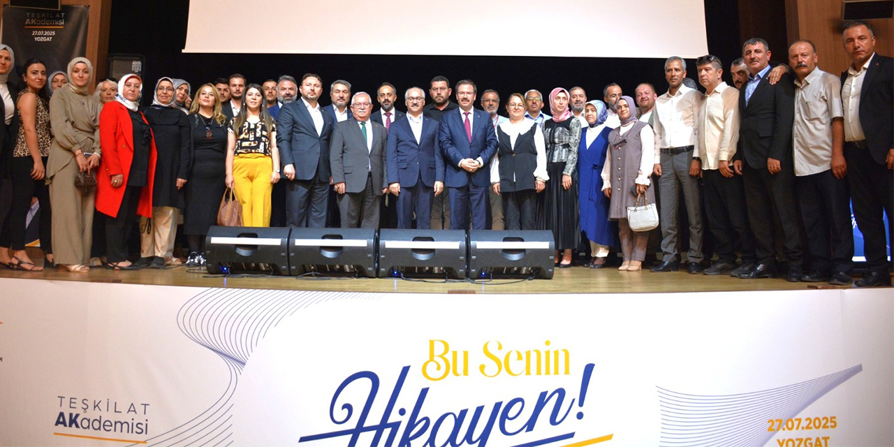 Ak Parti birliğini perçinliyor