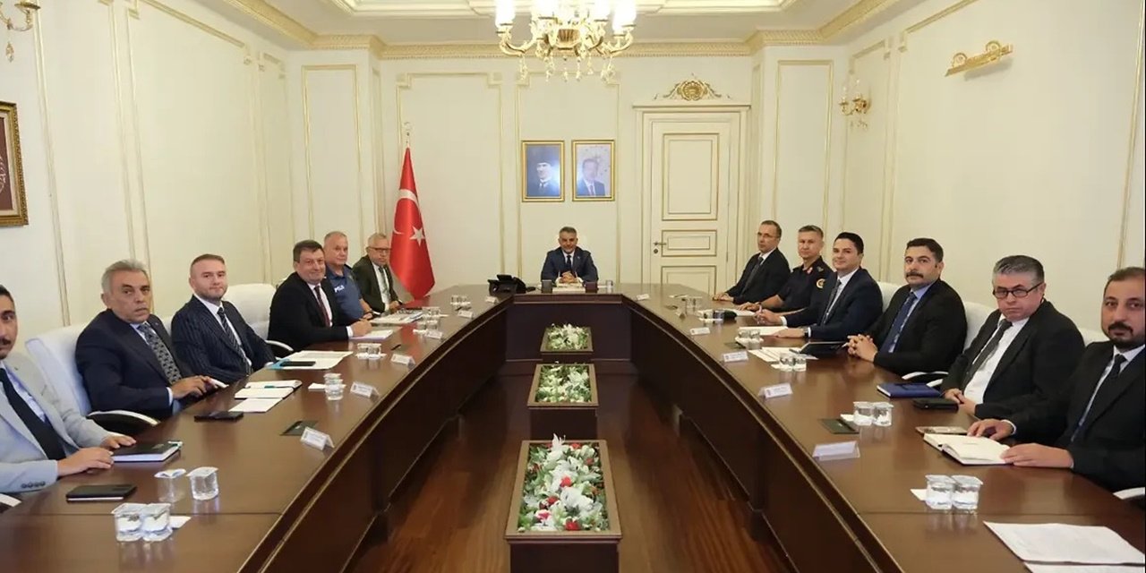 Vali Mehmet Ali Özkan’dan Net Talimat: "Çocuklarımızın Güvenliği Her Şeyden Önemli"