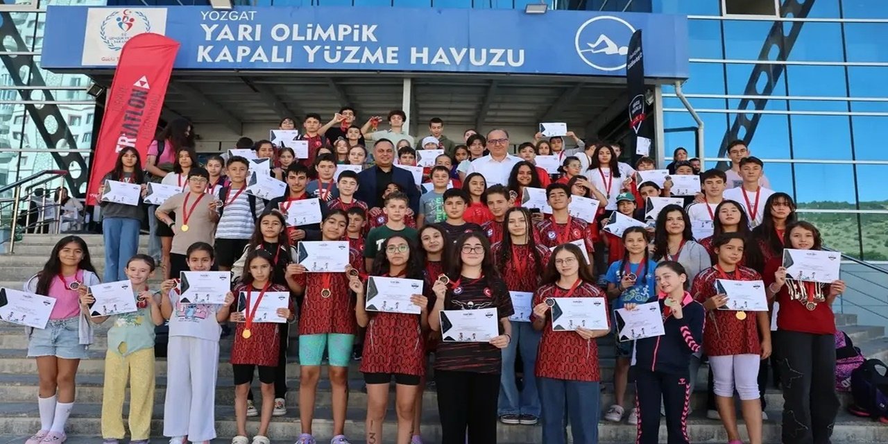 Yozgat'ta Triatlon Rüzgarı: Bölge Final Etabında 140 Sporcu Kürsü İçin Yarıştı