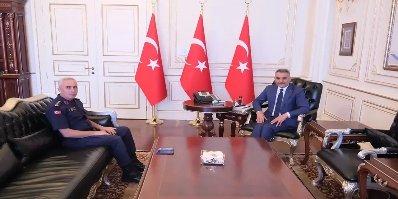 Yozgat’ta Yeni Jandarma Komutanı Göreve Başladı: Albay Gürol Okyar’dan Vali Özkan’a Ziyaret