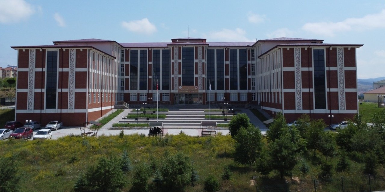 Yozgat Bozok Üniversitesinden Banka Hesabı Dolandırıcılığı Uyarısı