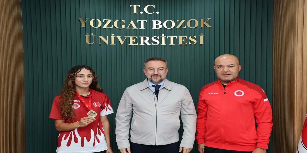 Arnavutluk'tan Altın Madalyayla Döndü: Milli Sporcu Betül Zararsız Avrupa Şampiyonu
