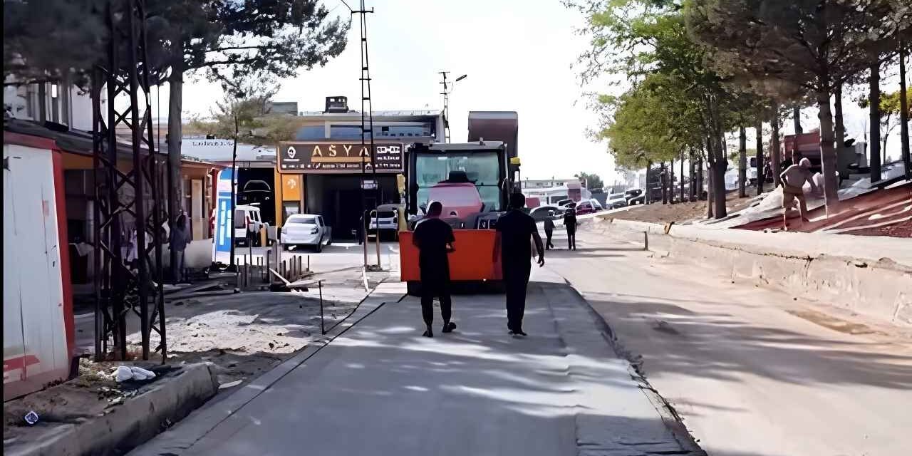 Şehit Resul Elhan Caddesi Yenileniyor: Sorgun Belediyesi'nden Sıcak Asfalt Mesaisi