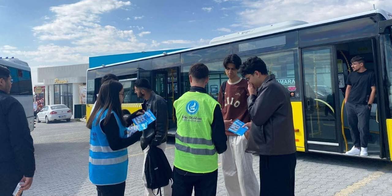 Ülkü Ocakları Yozgat İl Başkanlığı Kampüste: Yeni Öğrencilere UZEM Sistemi Tanıtıldı