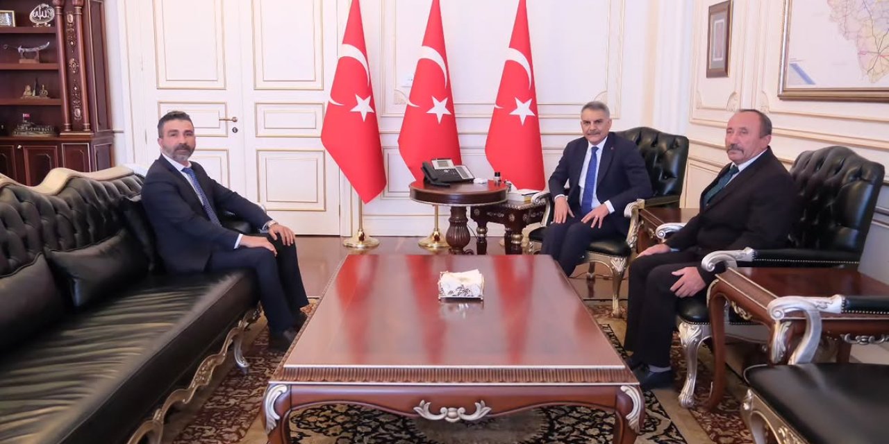 Aydıncık Baydiğin’den Vali Özkan’a Ziyaret: Beldedeki Projeler Masaya Yatırıldı