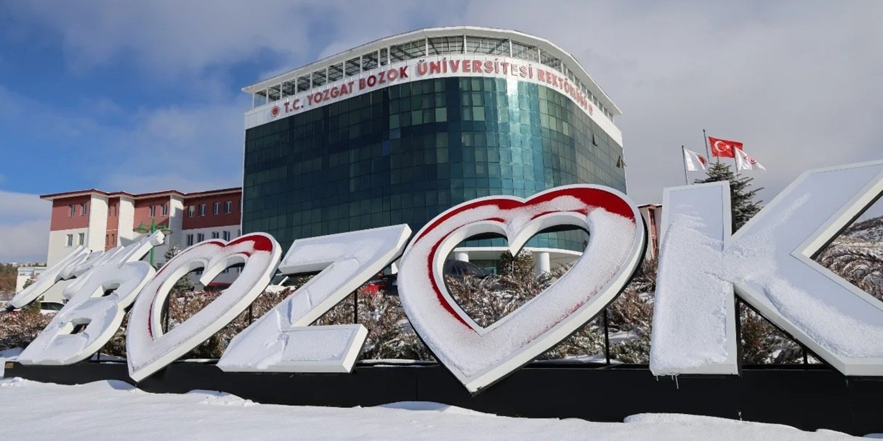 Yozgat Bozok Üniversitesi'nden Büyük Başarı: Dünya Sıralamasında 175 Basamak Birden Atladı