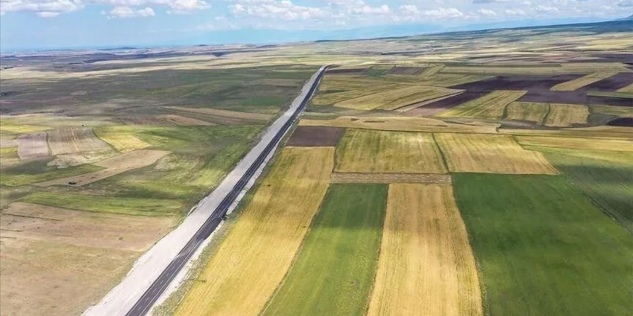 Yozgat Şefaatli'de Yatırımlık İhale: 71 Bin Metrekareden Fazla Tarla Satışa Çıktı