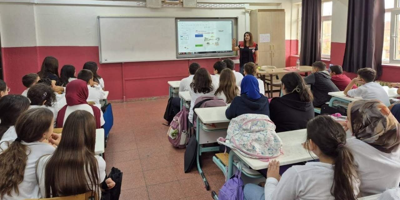İl Tarım ve Orman Müdürlüğü Tarafından 1057 Öğrenciye Bilinçli Tüketim Anlatıldı