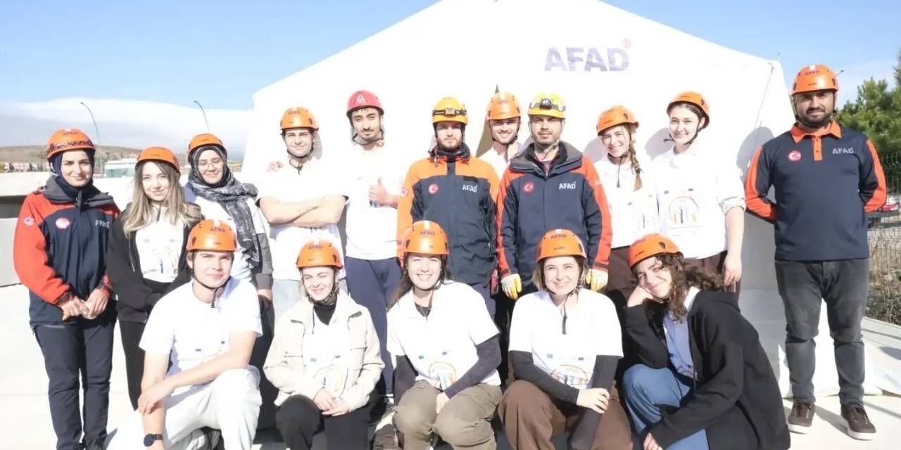 SORGED'in Avrupa Destekli Projesi Başladı: Gençler Yozgat'ta Afet Yönetimini Öğreniyor