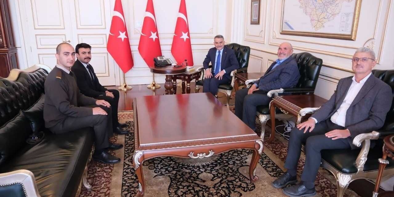 Yozgat’tan Duygulandıran Vatan Sevgisi: 77 Yaşındaki İbrahim Ertek Dükkanını Mehmetçik’e Bağışladı