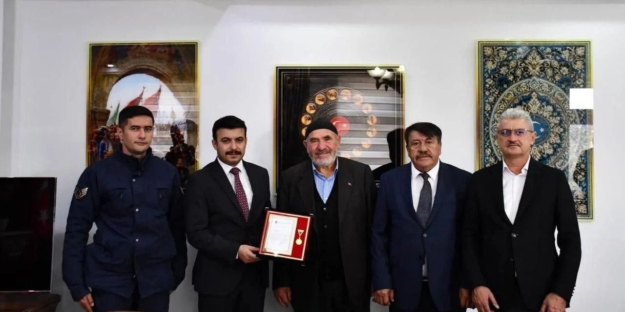 Yozgatlı Hayırseverden Mehmetçik’e Büyük Destek: Ankara'daki Dükkânını Orduya Bağışladı