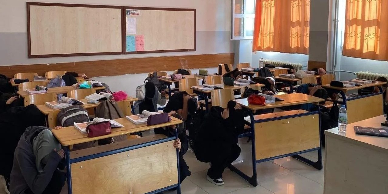 Saraykent’te İtfaiye ve Sağlık Ekiplerinden Uygulamalı Afet Eğitimi