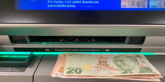 2027 Asgari Ücret Zammında %50'ye Kadar Yeni Tahminler Ortaya Çıktı