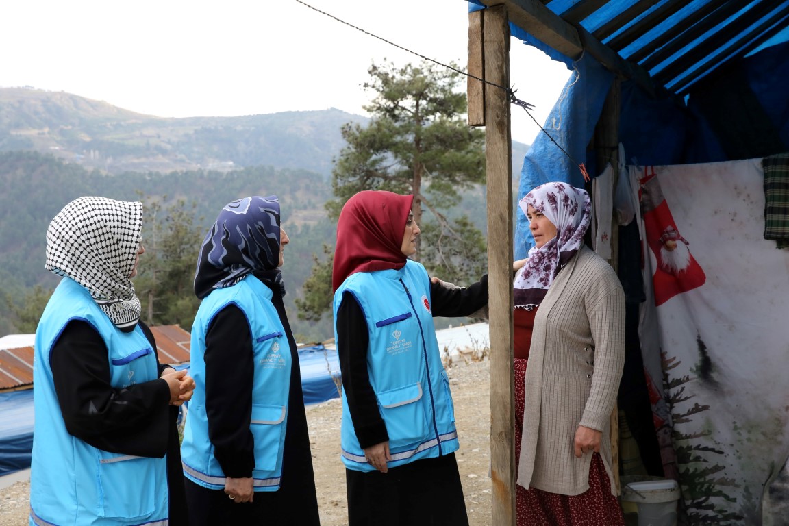 aa-20240818-35429855-35429853-turkiye-diyanet-vakfi-son-2-yilda-100-milyondan-fazla-kisiye-yardim-eli-uzatti.jpg