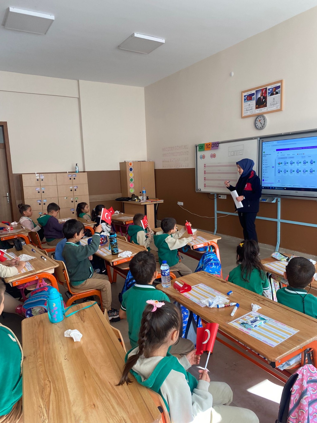 hem-bilgilendi-hem-uyarildi-1.jpg