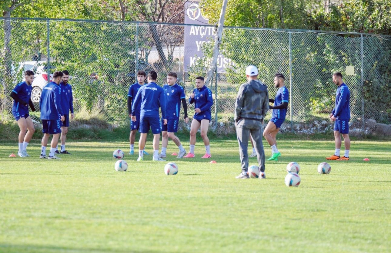 yozgat-bozokspor-maca-bomba-gibi-geliyor-2.jpg