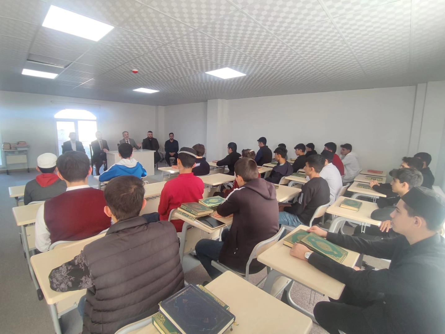 namaz-oncesi-vaaz-3.jpg