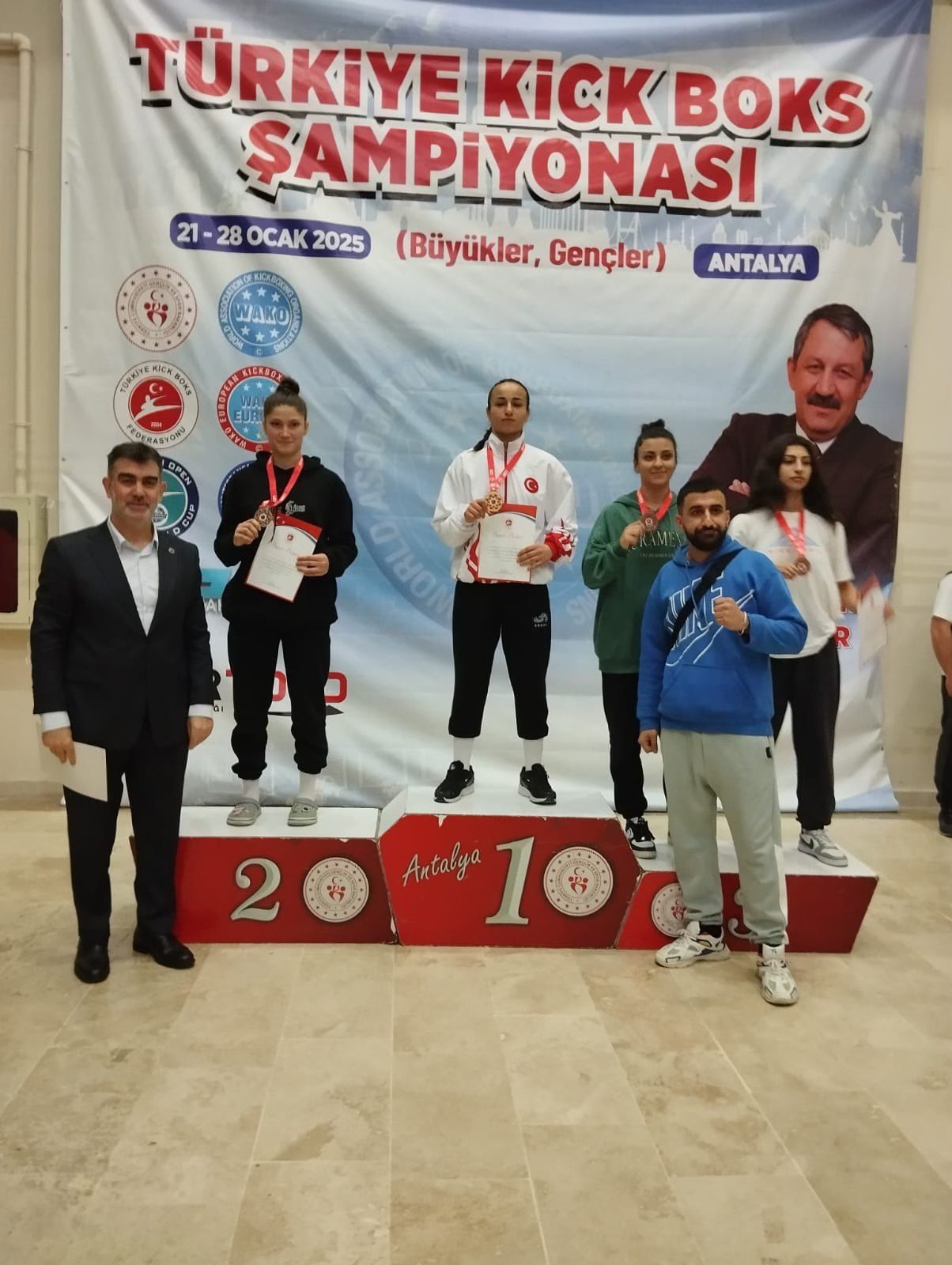 karadastan-buyuk-basari.jpg