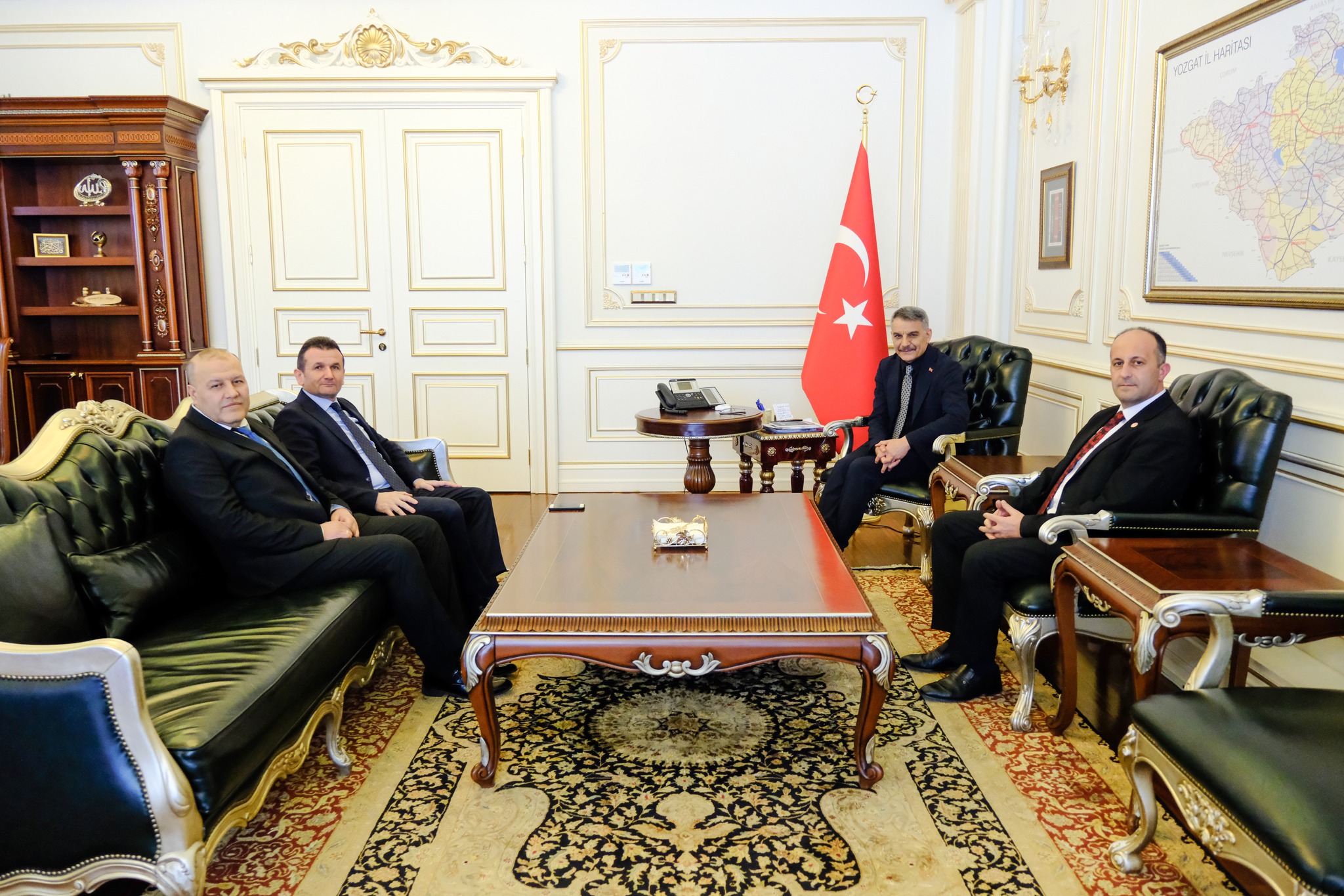 mudurleri-kabul-etti1.jpg