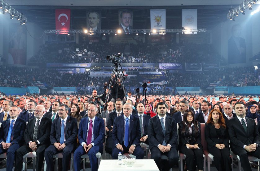ak-genclige-yozgatli-baskan4.jpg
