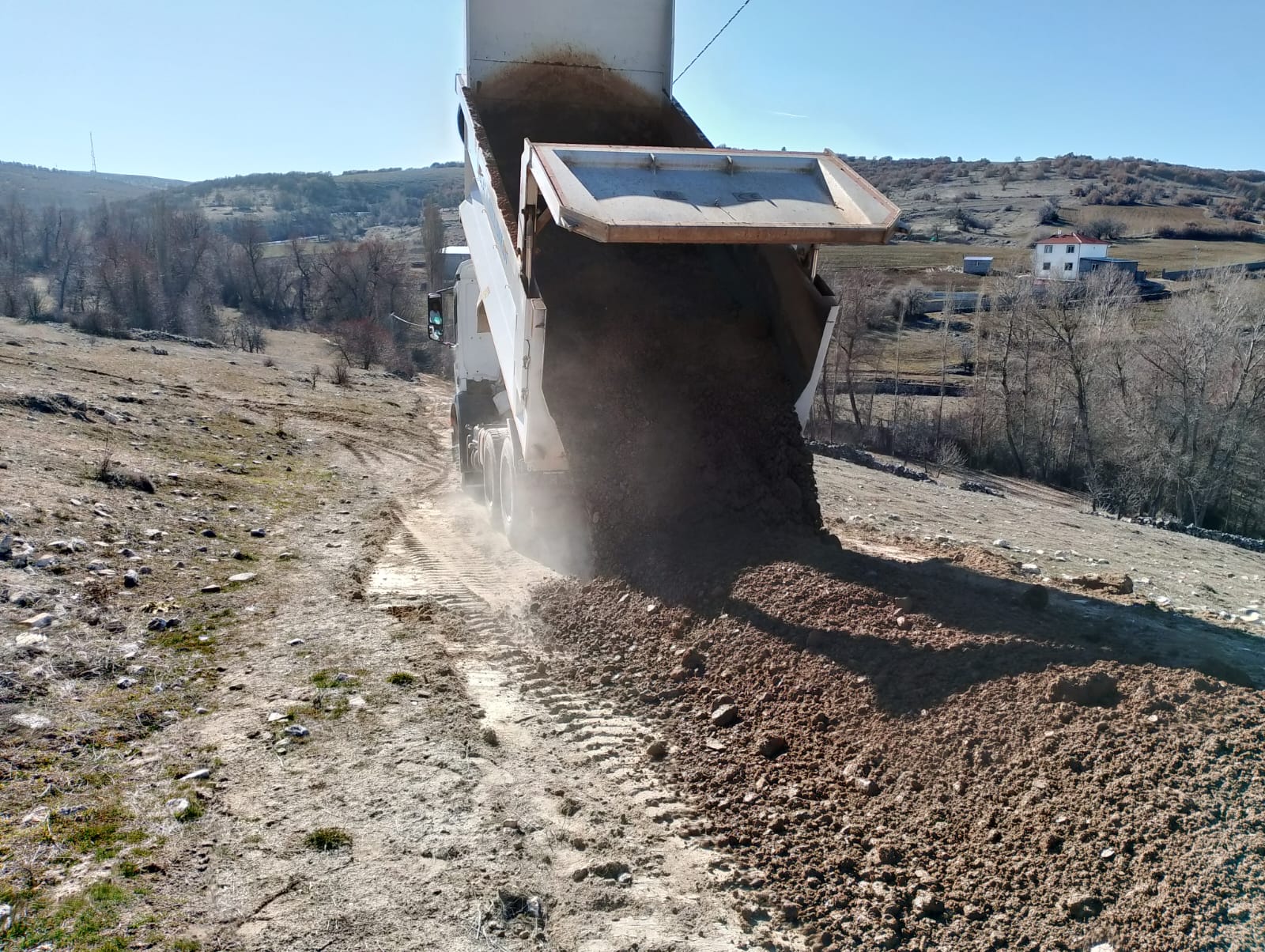 koylerde-kaliteli-ulasim-imkani1.jpg