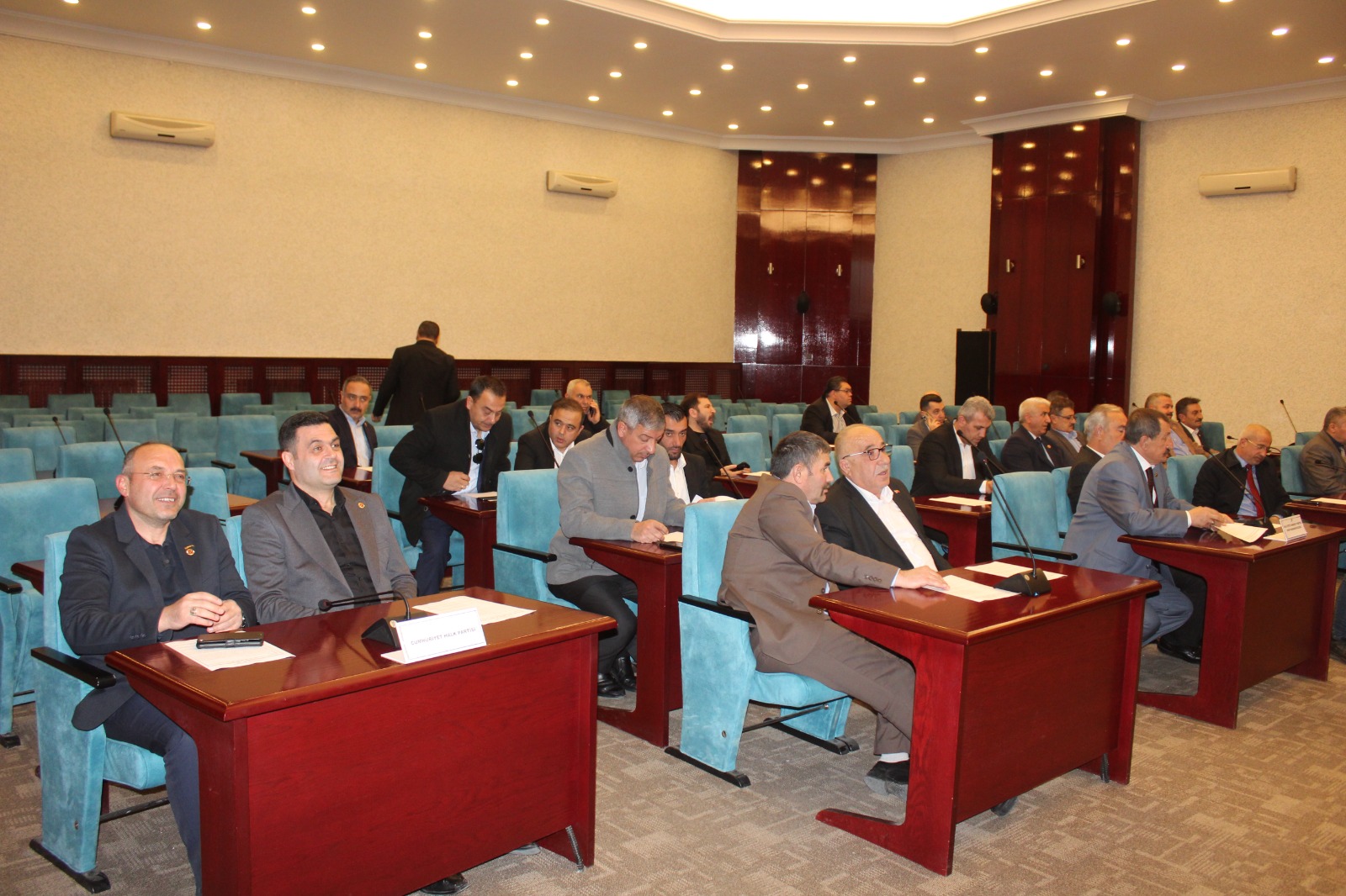onemli-kararlar-alindi-6.jpg