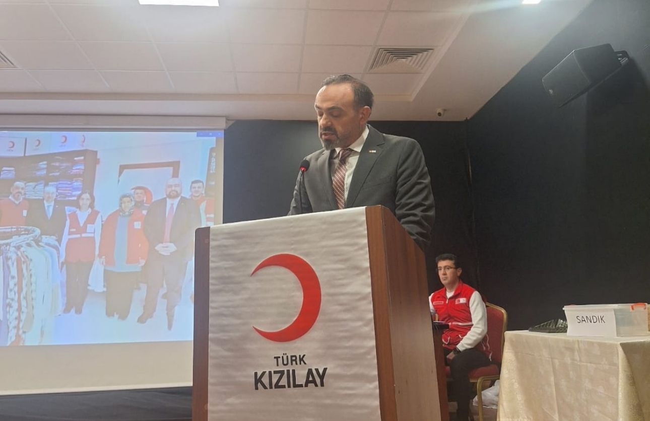kizilay-baskani-2.jpg