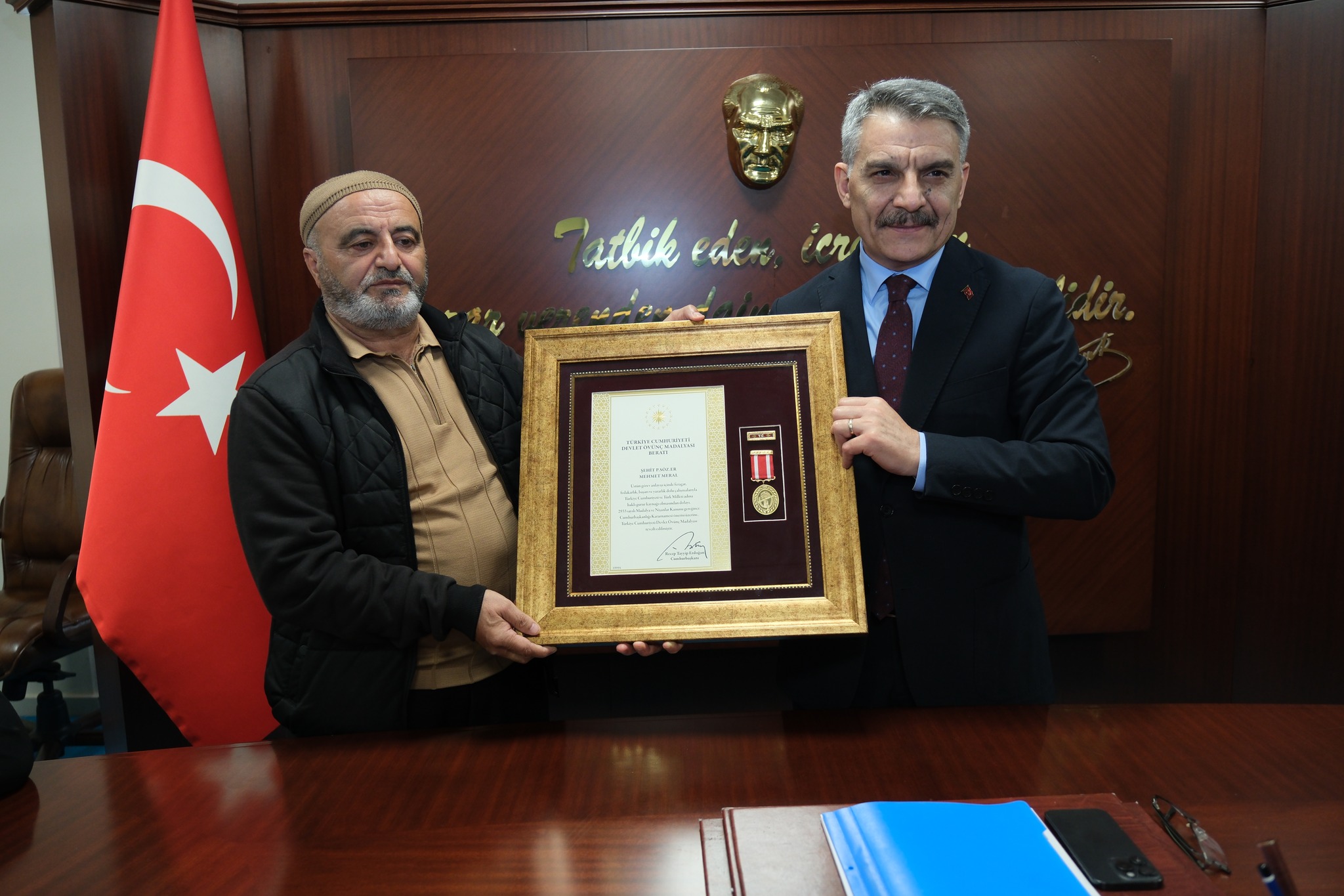 madalyalar-takdim-edildi8.jpg
